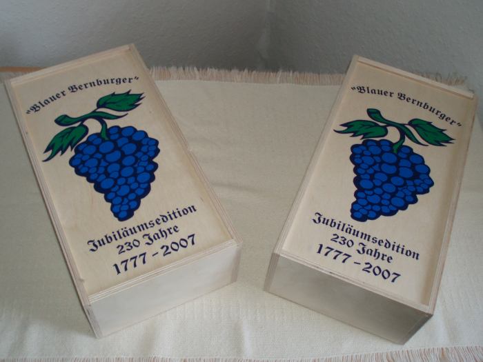 Blauer Bernburger Wein Jahrgang 2007